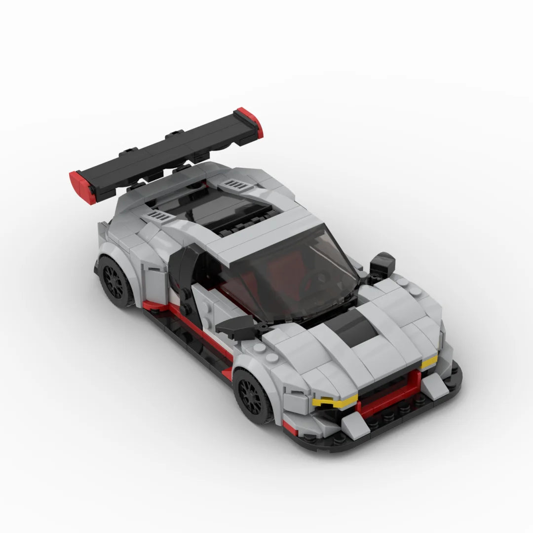 R8 GT