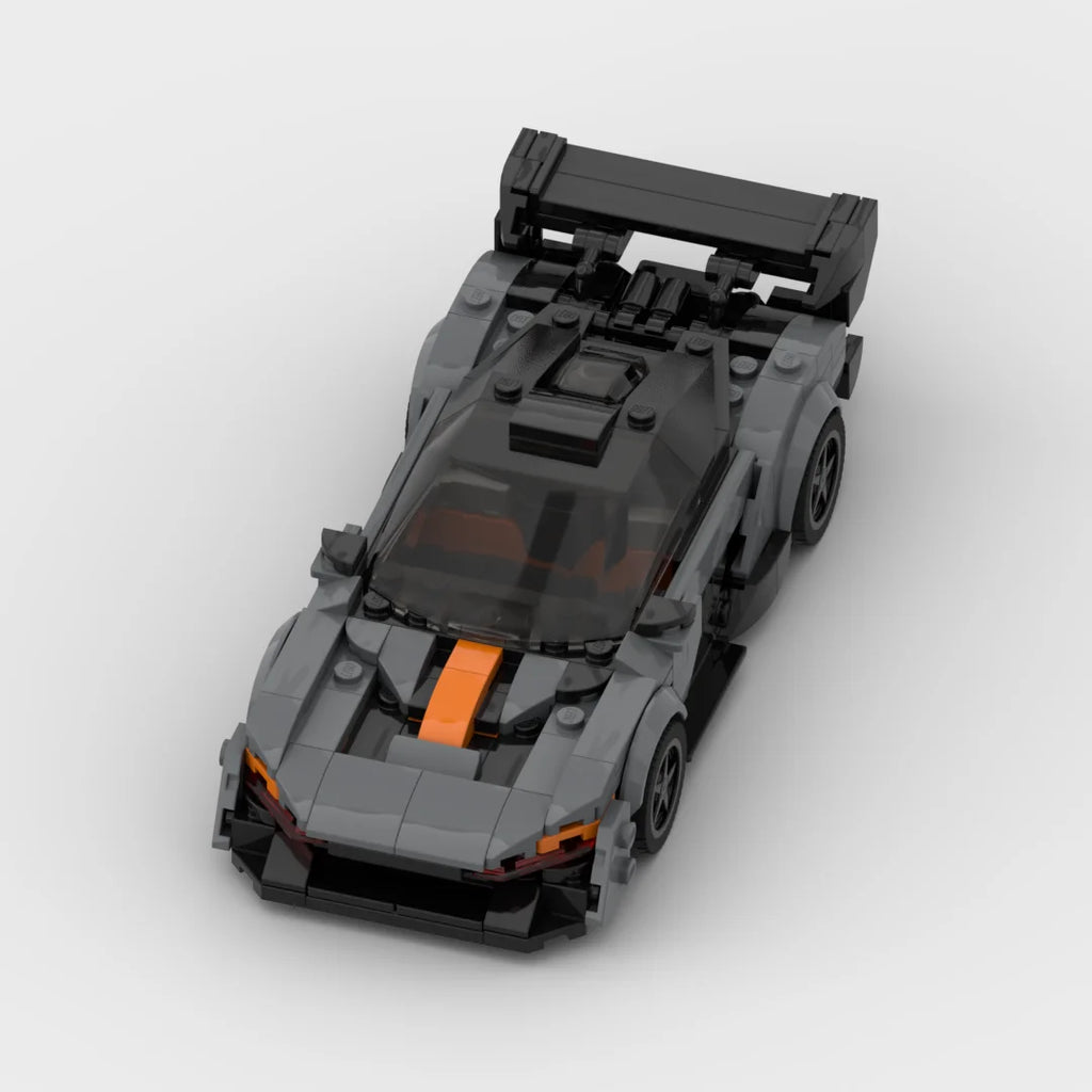 Senna GTR